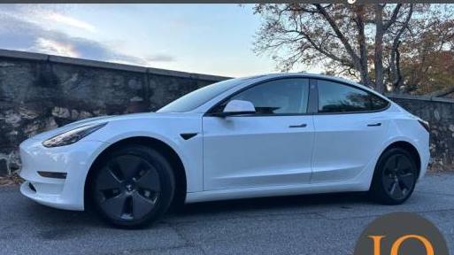 TESLA MODEL 3 2022 5YJ3E1EB8NF152809 image